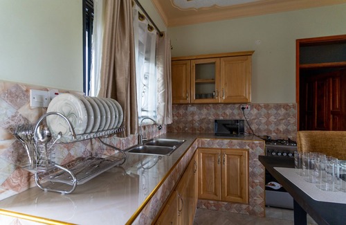 Entebbe Apartment | Cozy Lake View Apartment.