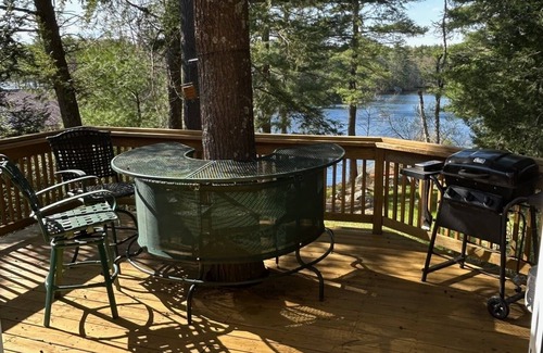 Northwood Cabin | Cozy Lakeside Cabin, All-Season, in Northwood, NH- 2 Bdr, great views