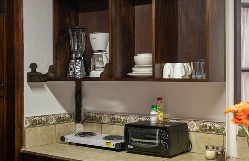Antigua Guatemala Apartment | Cozy loft with kitchenette in the heart of Antigua