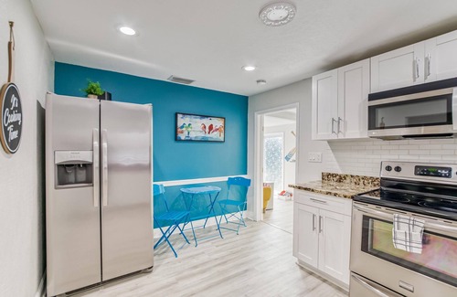 Bearss Plaza House | ☆Cozy & Modern☆ Family Ready, Ace Location