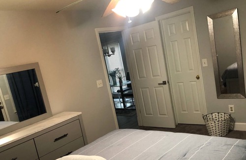 Smyrna House | Cozy, Modern, Spacious Townhouse