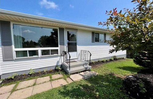 Moncton House | Cozy Moncton Basement suite around the corner from the Hospital