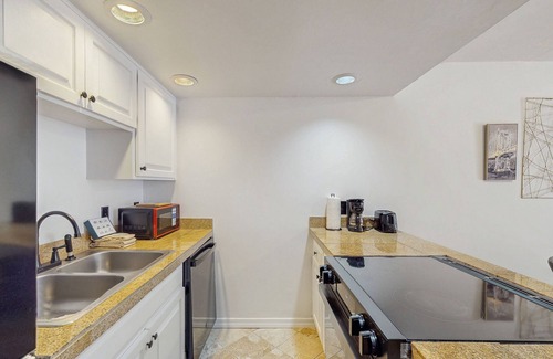 Purgatory Condo | Cozy mountain condo with shared hot tub and dog friendly