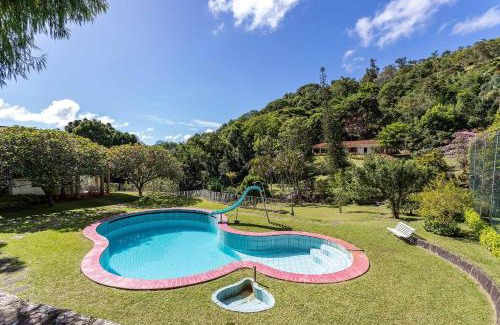 Itaipava Villa | Cozy Mountain Estate with Pool in Itaipava — Accommodates 26 Guests