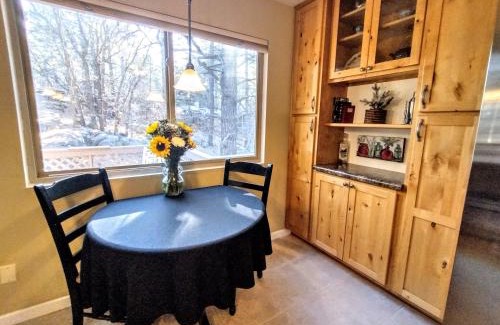 Flagstaff House | Cozy Mountain Home with Deck and Firepit-1 Mile from Downtown Flagstaff!