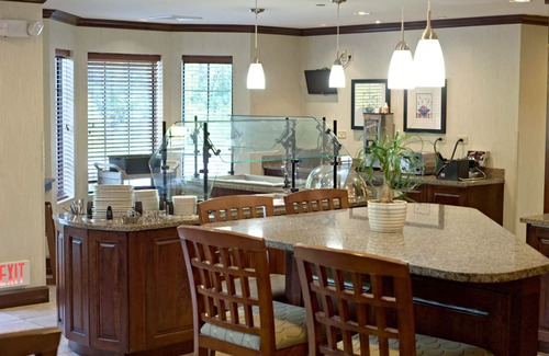 East Stroudsburg Condo | Cozy Mountain Retreat in the Heart of the Poconosn