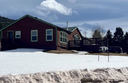 Cuchara Cabin | Cozy Mountain View Cabin in Cuchara Valley