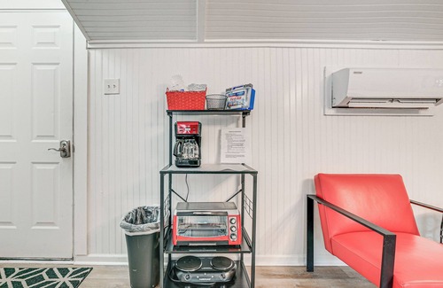 Murrells Inlet Apartment | Cozy Murrells Inlet Studio - Walkable!