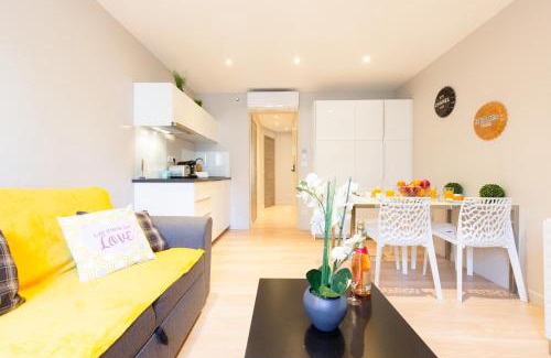 Cannes City Centre Apartment | Cozy Nest YourHostHelper