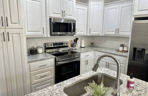 Tyler House | Cozy newly built townhome