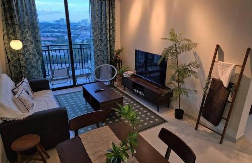 Johor Bahru Apartment | Cozy Nostalgia 2 Rooms 4 Pax - 15 min to JB Town