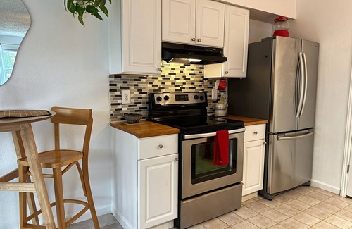 Austin Condo | Cozy Pet-Friendly Condo in South Austin