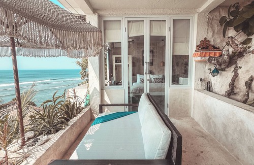 Pecatu Apartment | Cozy place with Impossible beach view to escape the hectic city! Pet Friendly!
