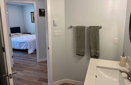Regional District of Nanaimo Cottage | Cozy & private Guest Cottage just minutes from the beach and so much more!