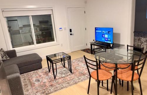 Langley Apartment | Cozy Private Suite in Langley