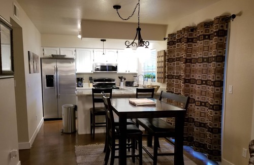 Kyrene-Superstition House | Cozy & Quaint Tempe Townhome!
