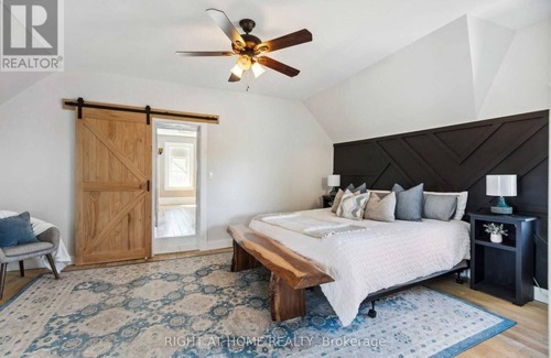 Kincardine Other | Cozy Quiet Farmhouse Minutes from Kincardine!