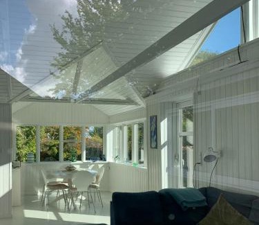 Hornslet House | Cozy Red Cottage By Kalø Vig With Seaview