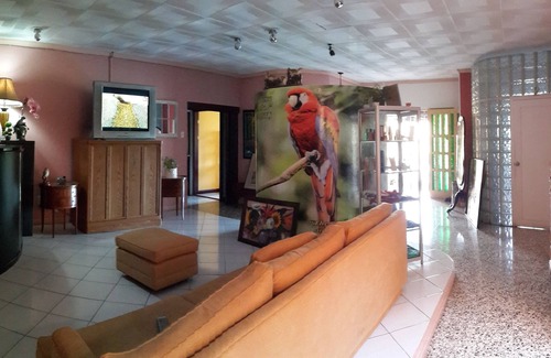 Pavas Apartment | Cozy, Relaxing And Private Bed & Breakfast Inn, Airport Transfer, Tour.
