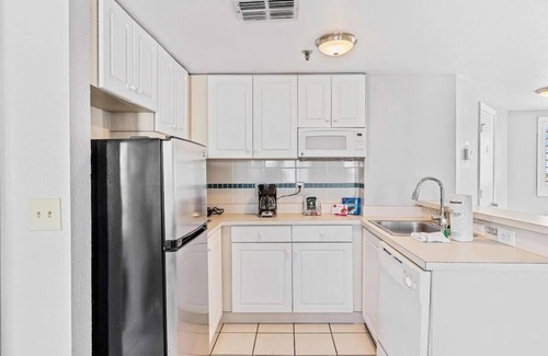 Southwest Orlando Apartment | Cozy Retreat at The Enclave Suites