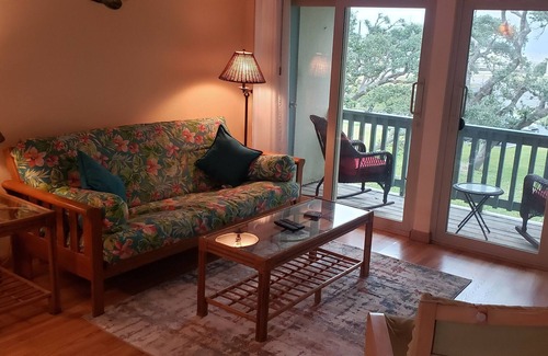 Sailhouse Condo | Cozy Retreat by the Bay!