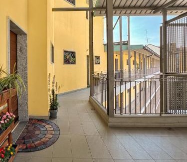 Ripamonti Corvetto Apartment | Cozy Ringhiera Style - Milan Living