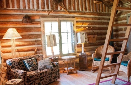 Harbor Springs Cabin | Cozy, Romantic, Log Cabin.