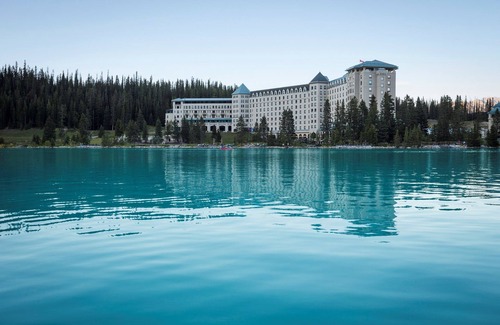 Lake Louise Apartment | Cozy Room in the Mountains | On-Site Ski Lockers!