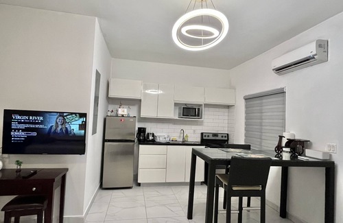 Venetian Road Settlement House | Cozy studio #2 in Venetian Road