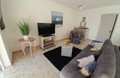Tower Road Apartment | Cozy Seaview Apartment Sliema S6