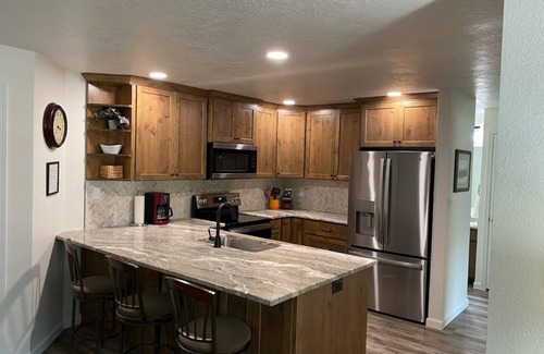Brian Head Condo | Cozy Ski Retreat at the Base of Brian Head Peak