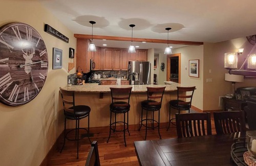 West Dover Ski Chalet | Cozy ski retreat on Mt. Snow!