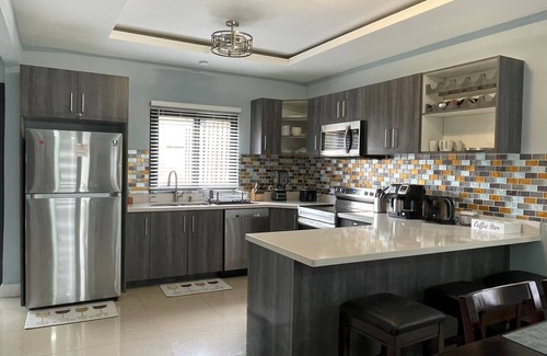 Ocho Rios House | Cozy spacious home in a quiet gated neighborhood close to popular attractions