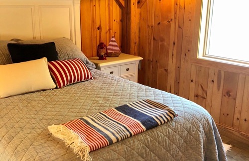 Richwood Cabin | Cozy & Spacious Timber Frame Cabin - Middle Cormorant Lake