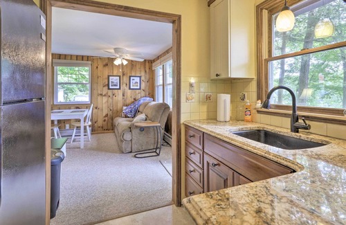 Stafford House | Cozy Stafford Cabin, Near Reservoir & Beach!