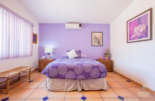 Esterito Apartment | Cozy Stay 2 blocks from the beach and Malecón!