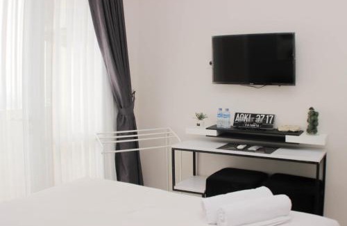 Cikarang Apartment | Cozy Stay and Tranquil Studio at Vasanta Innopark Apartment By Travelio