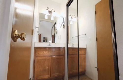 Sedona Resort | Cozy Stay in Sedona: Room w/Outdoor Pool Access | Free Parking