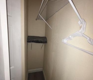 Bearss Plaza House | Cozy Stay in Tampa