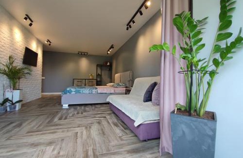 Solomjanskyj Apartment | Cozy studio 10 minutes to Central Railway Station