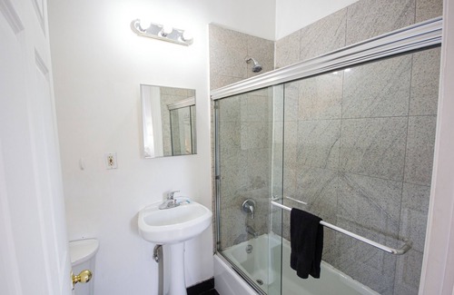 Midtown Apartment | Cozy STUDIO 3 Full beds in Midtown 3