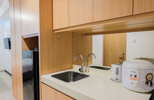 Cikokol Apartment | Cozy Studio Apartment at Tree Park City