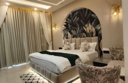 Mohangarh Apartment | cozy studio apartment in omaxe hazrartganj