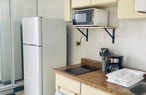 Hato Rey Apartment | Cozy Studio Apartment in Baldrich! 15 min drive to the beach and Old SJ!