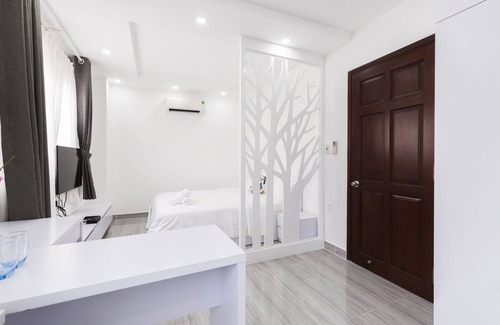 Phu Nhuan Apartment | Cozy Studio Apt Nearby District 1