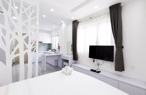 Phu Nhuan Apartment | Cozy Studio Apt Nearby District 1