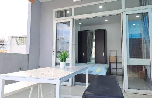 Phuong 8 Hotel | Cozy studio at Hai Ba Trung st., Dist 3 near Tan Dinh market