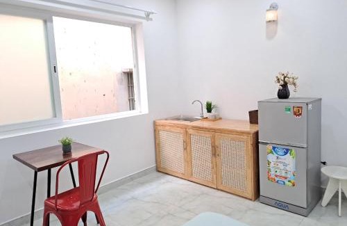 Phuong 8 Hotel | Cozy studio at Hai Ba Trung st., Dist 3 near Tan Dinh market