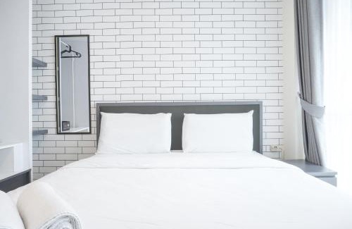 Kayu Putih Apartment | Cozy Studio at Tifolia Apartment By Travelio