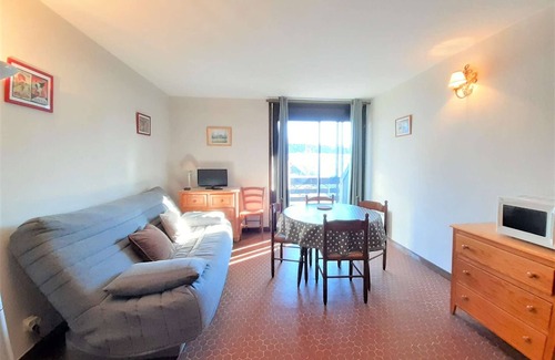 Pla d'Adet Apartment | Cozy studio for 4, balcony, equipped kitchenette, PLA D'ADET